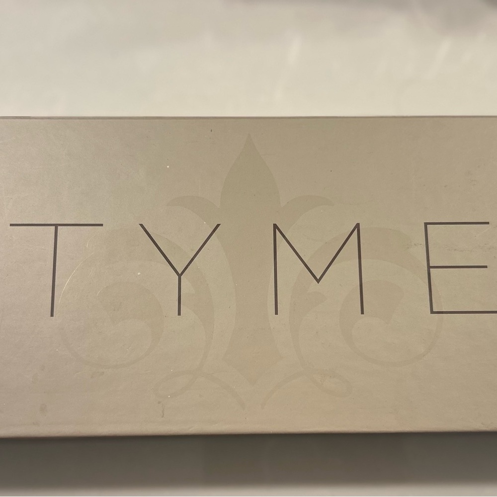 TYME Styling Tool in Elegant Cream